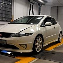  - Honda civic Type R FN2 se sportovníma brzdama od XYZ racing